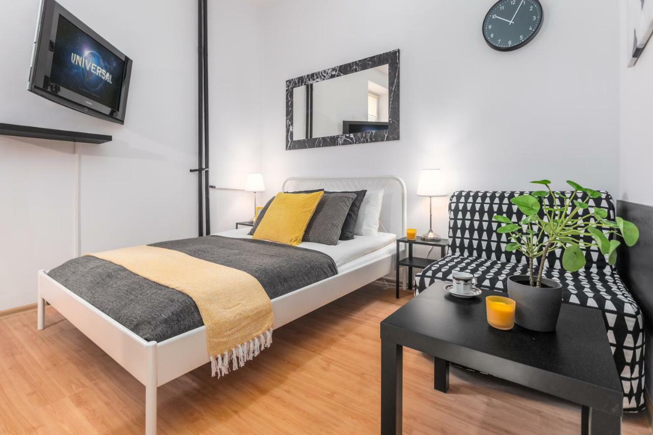 Apartments Wilcza 55 By Noclegi Renters Warsaw Exterior photo
